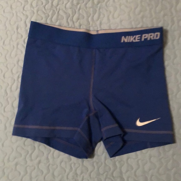 Nike Women’s Pro 3” Spandex Training Shorts - Picture 3 of 5